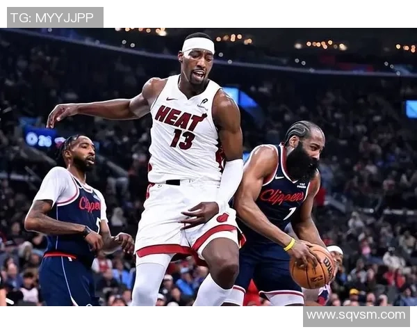 勇士队大胜热火，伦纳德23分光彩夺目，带领球队重回巅峰